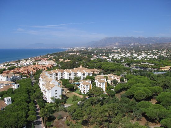 LOCATION GUIDE: SIERRA BLANCA AND ELVIRIA